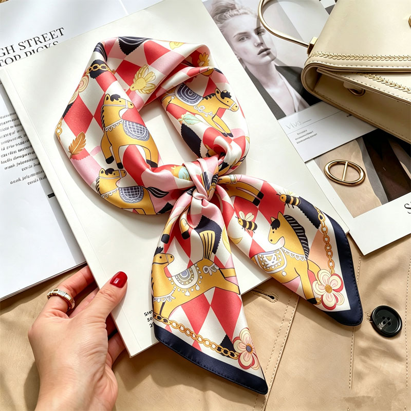 Pañuelos de seda para mujer, p - Women Accessories Brands reseña y precio